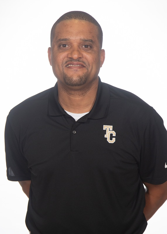 Clifton Ellis